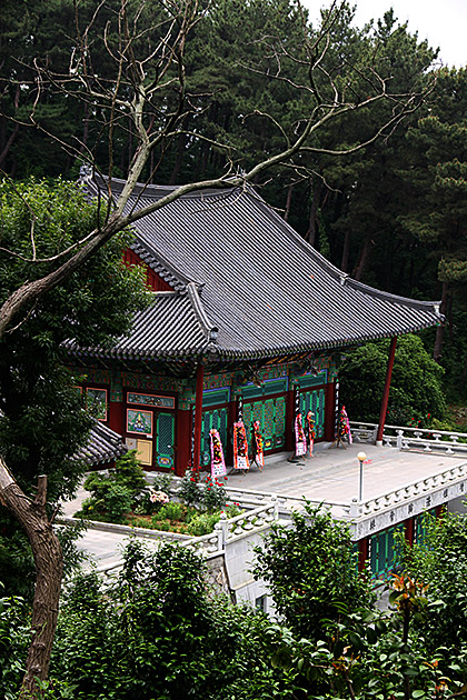 Gupowaeseong-Temple