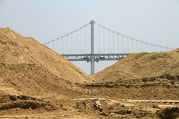 Sand Bridge Busan
