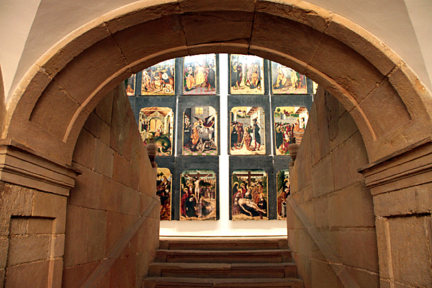 Altarpiece-of-Saint-Marine