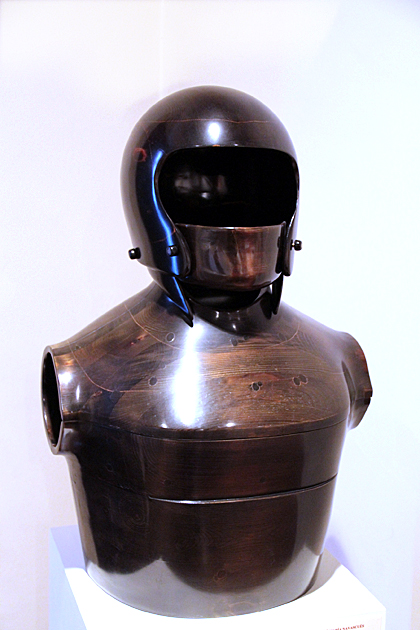 Wood Astronaut