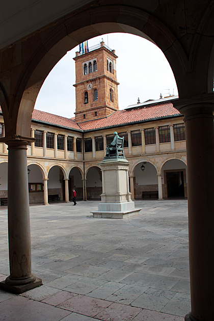Oviedo University