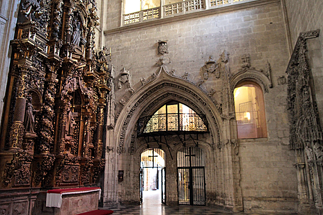 Entrada Camera Santa
