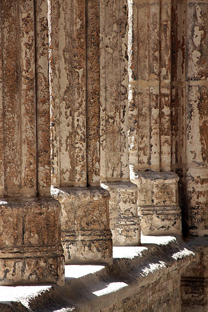 Columns Oviedo