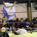 Post Thumbnail of Frauen Wrestling in Bolivien