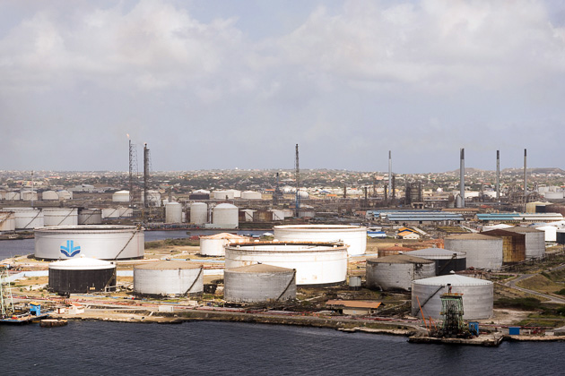 La Isla Refinery Curacao