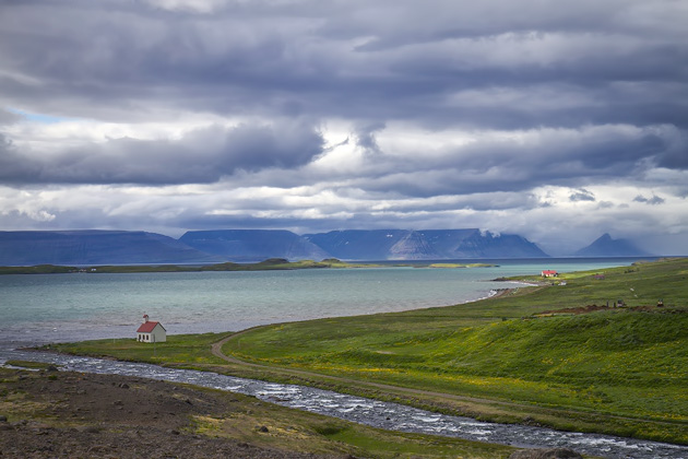 The Road to Ísafjörður - Iceland For 91 Days