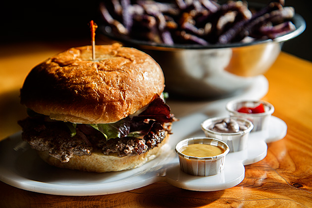 Boise Fry Company hamburger