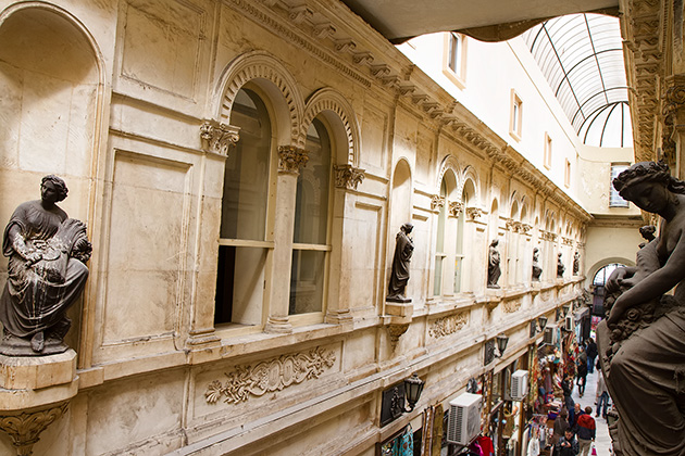 Istanbul Arcades