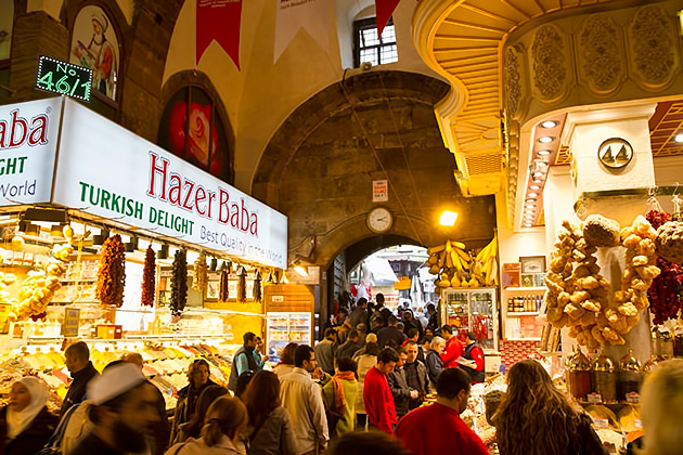 Grand Bazaar & Spice Bazaar in Istanbul