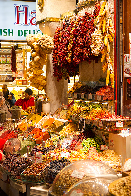 Markets-Of-Istanbul