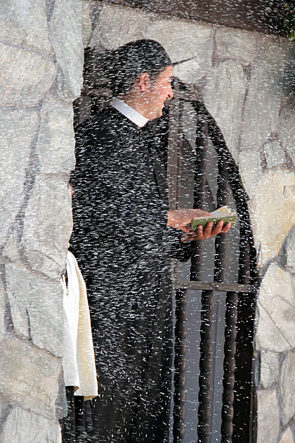 Snow Priest