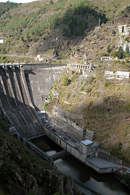 Dam Spain