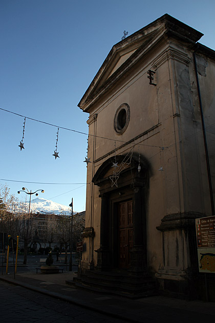 Hanging stars Mount Etna