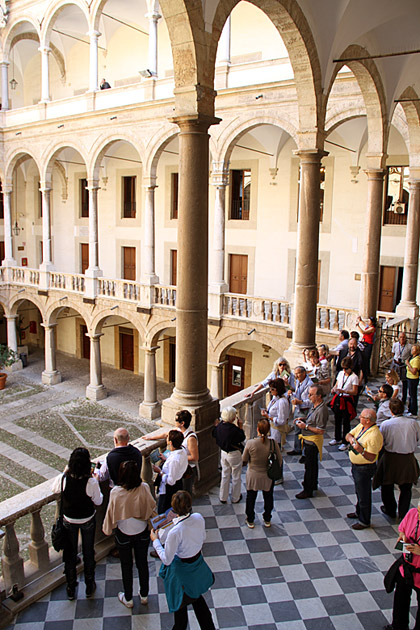 Palermo Tour Guide