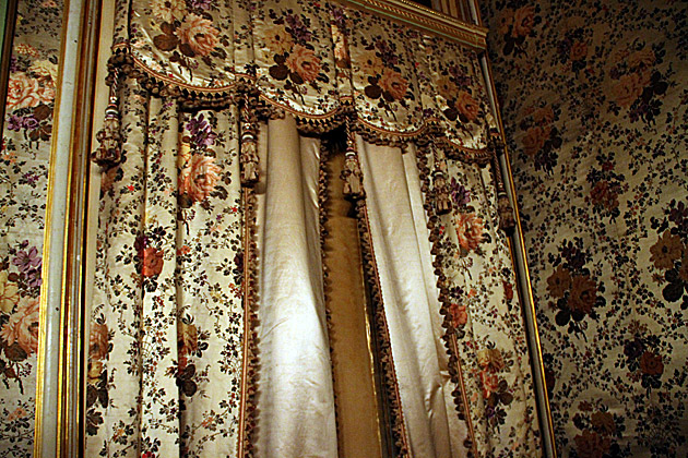 Palazzo Mirto curtains