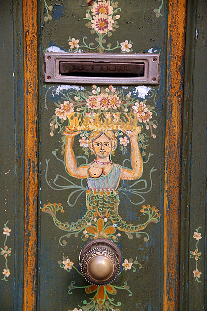 Taormina mail Box