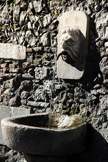 Taormina fountain