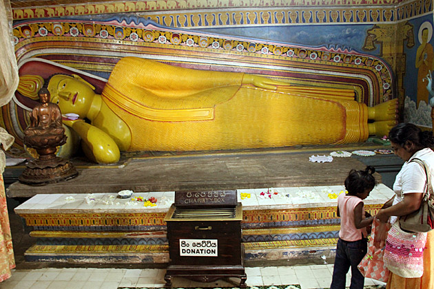 lying buddha Pattini Devale