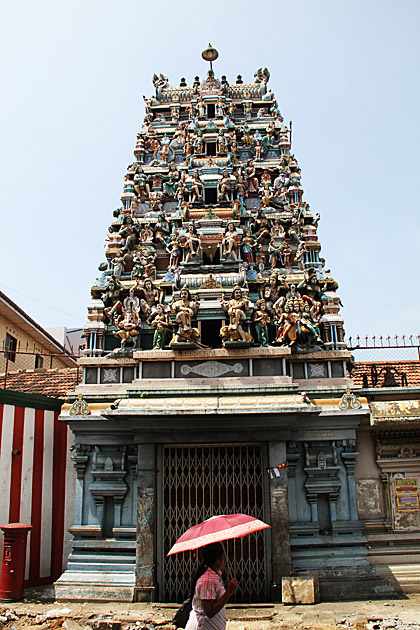 Temple gate Colombo Sri Lanka