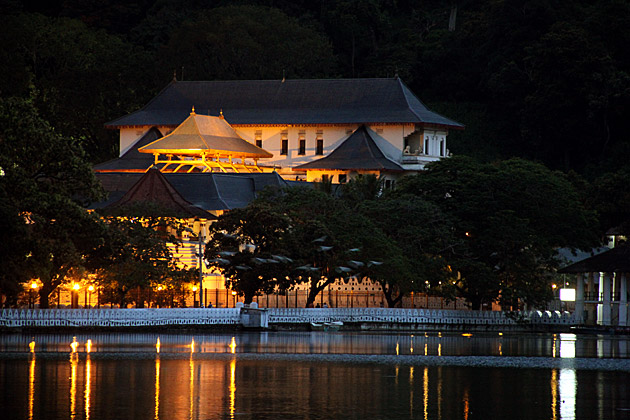 Kandy, Sri Lanka at night