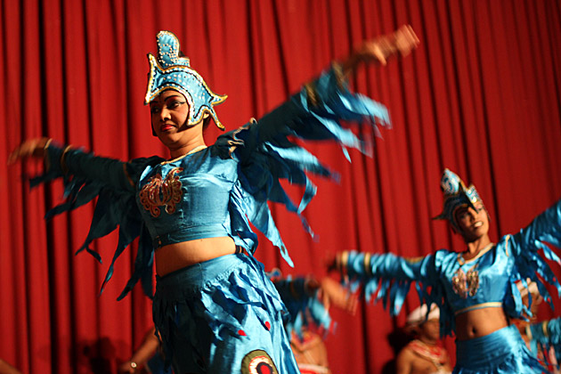 Kandyan Dance birds