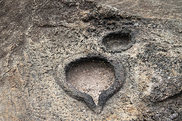 Photos of Aluvihara stone