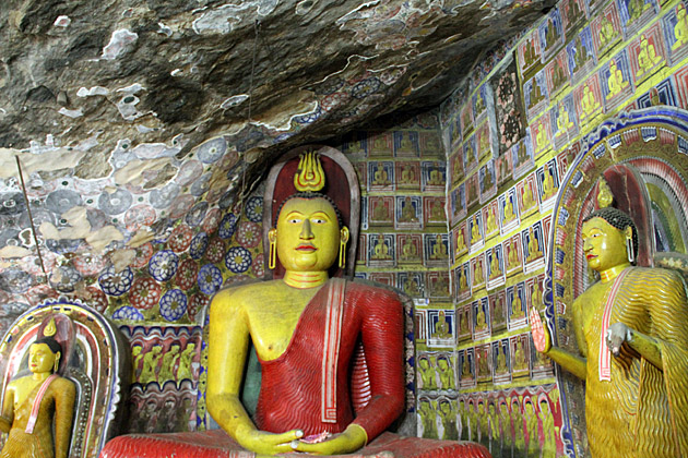 Ridi Vihara cave temple