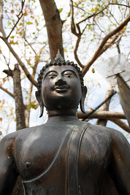 Seema Malaka buddhist statue