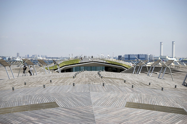 Yokohama Pier Walk