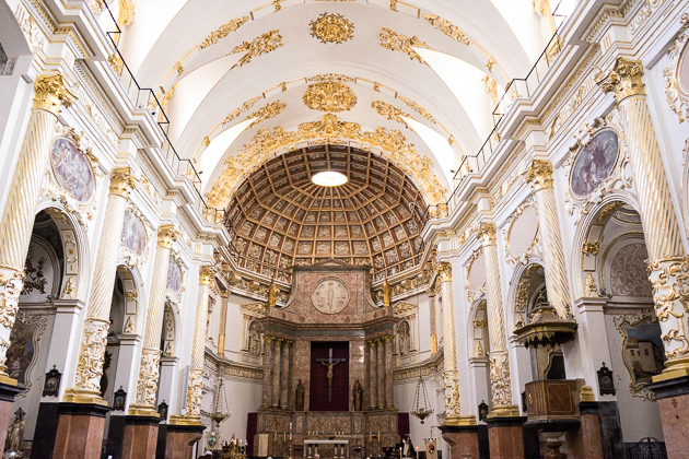 The Glory of the Baroque: The Iglesia de San Martín - For 91 Days Valencia  Travel Blog