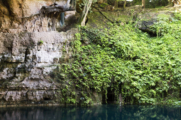 05%20Cenotes%20Valllodolid%20Cenotes%20Valladolid%2020140105%20for91days.com