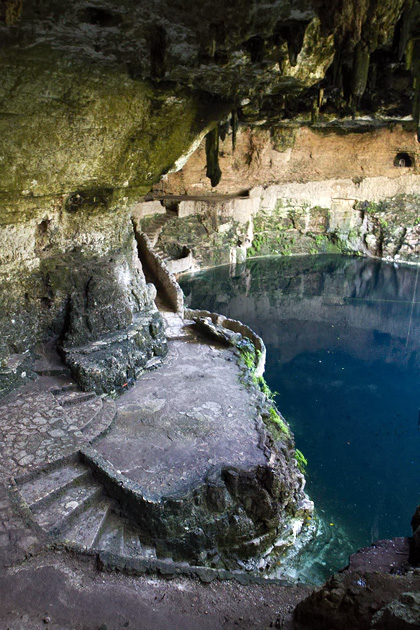 07%20Cenotes%20Valllodolid%20Cenotes%20Valladolid%2020140105%20for91days.com