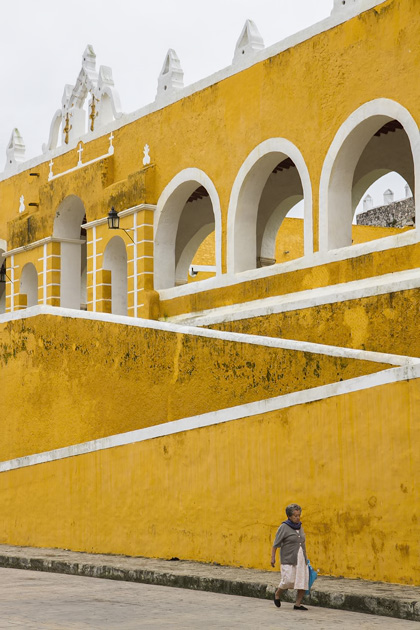 07%20Izamal%20Convent%20%20Izamal%20Convent%2020140108%20for91days.com