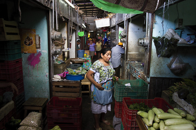 Markets%20Merida%2056Merida%20Market%2020131206%20for91days.com