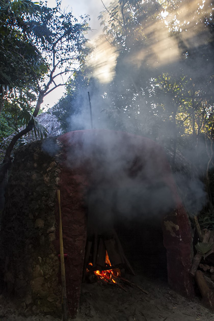 03%20Temazcal%20Temazcal%20Steam%20Bath%20Tulum%2020140122%20for91days.com