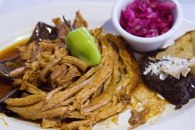 03%20Yucatan%20FoodCochinita%20Pibil%2020131111%20for91days.com