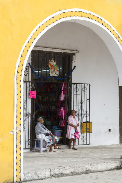 17%20izamal%20%20Izamal%2020140108%20for91days.com