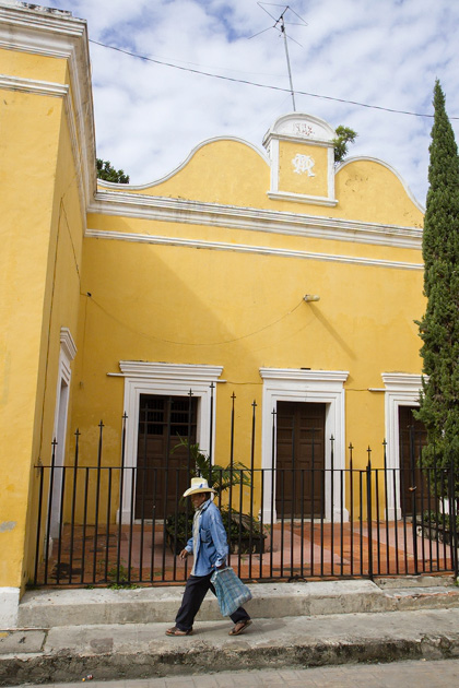 21%20izamal%20%20Izamal%2020140108%20for91days.com