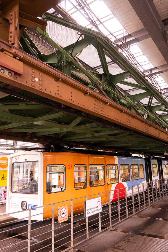 09 Wuppertal Schwebebahn DSC06126