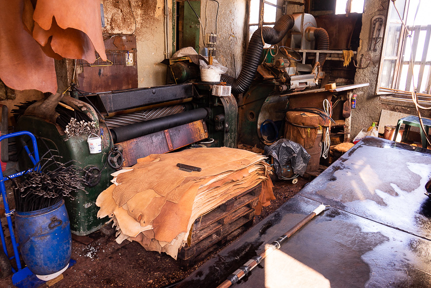 11 Leather Making Chania DSC04412