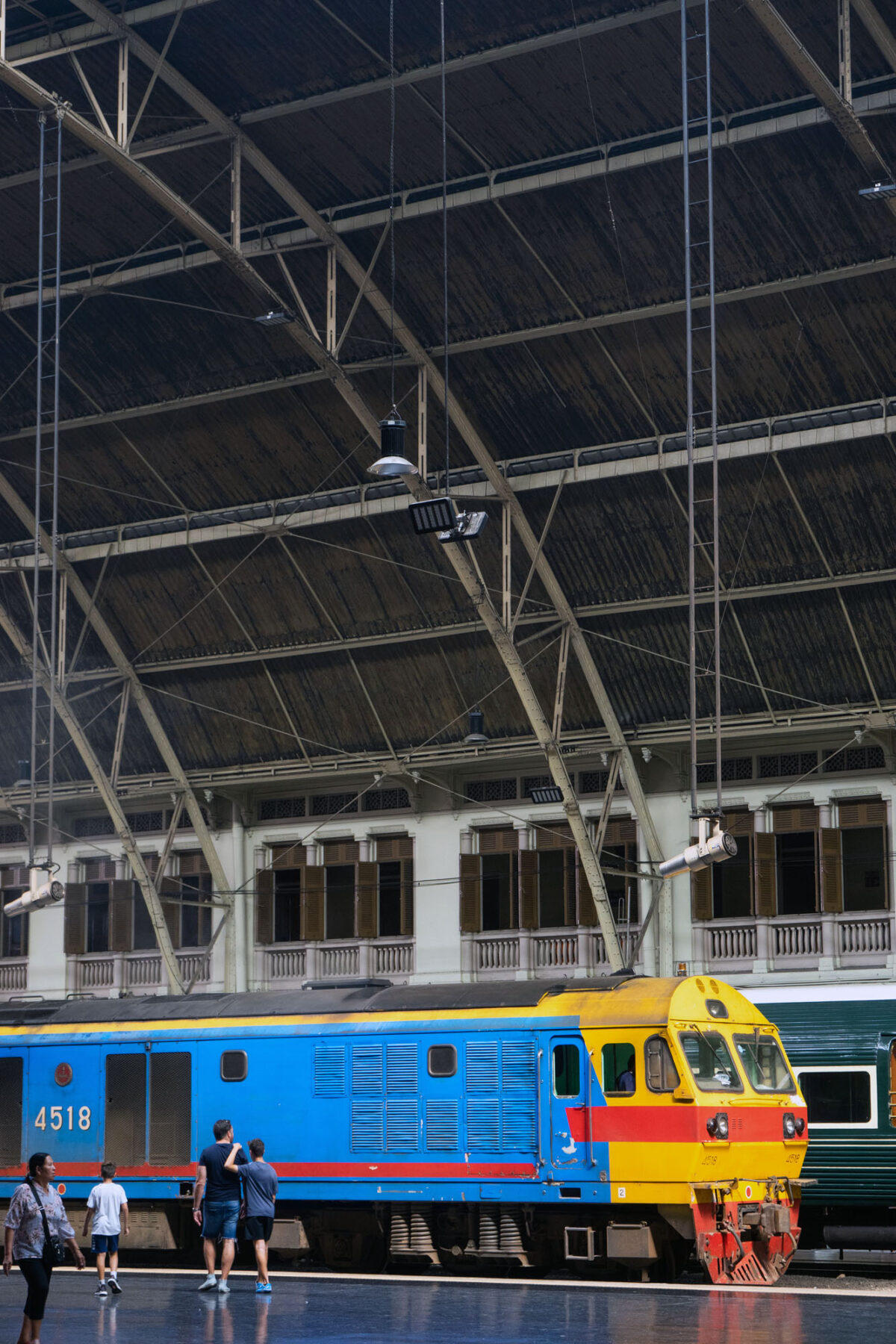 18 Old Bangkok Train Station DSC07689