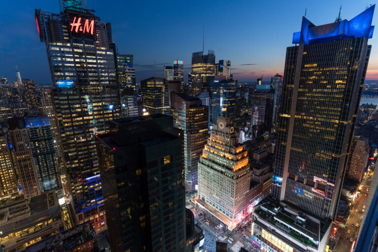 Read more about the article NYC Views from Bar 54, Including the Chrysler Building and Times Square