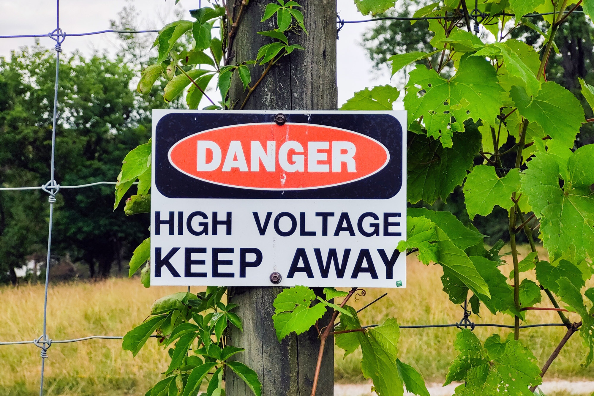 Danger - High Voltage - Keep Away Sign