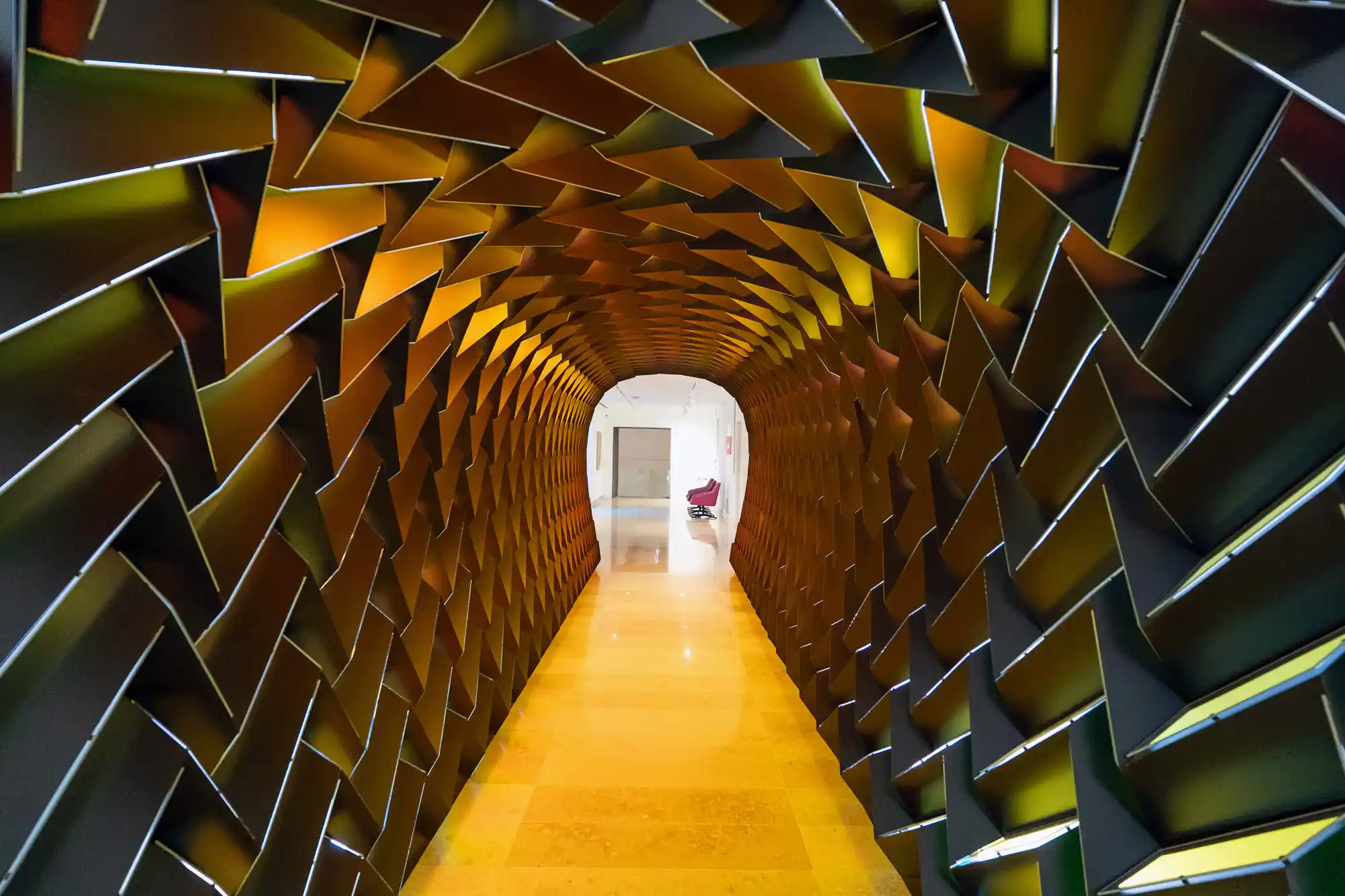 Contemporary Art Center in Valencia - Scale Tunnel