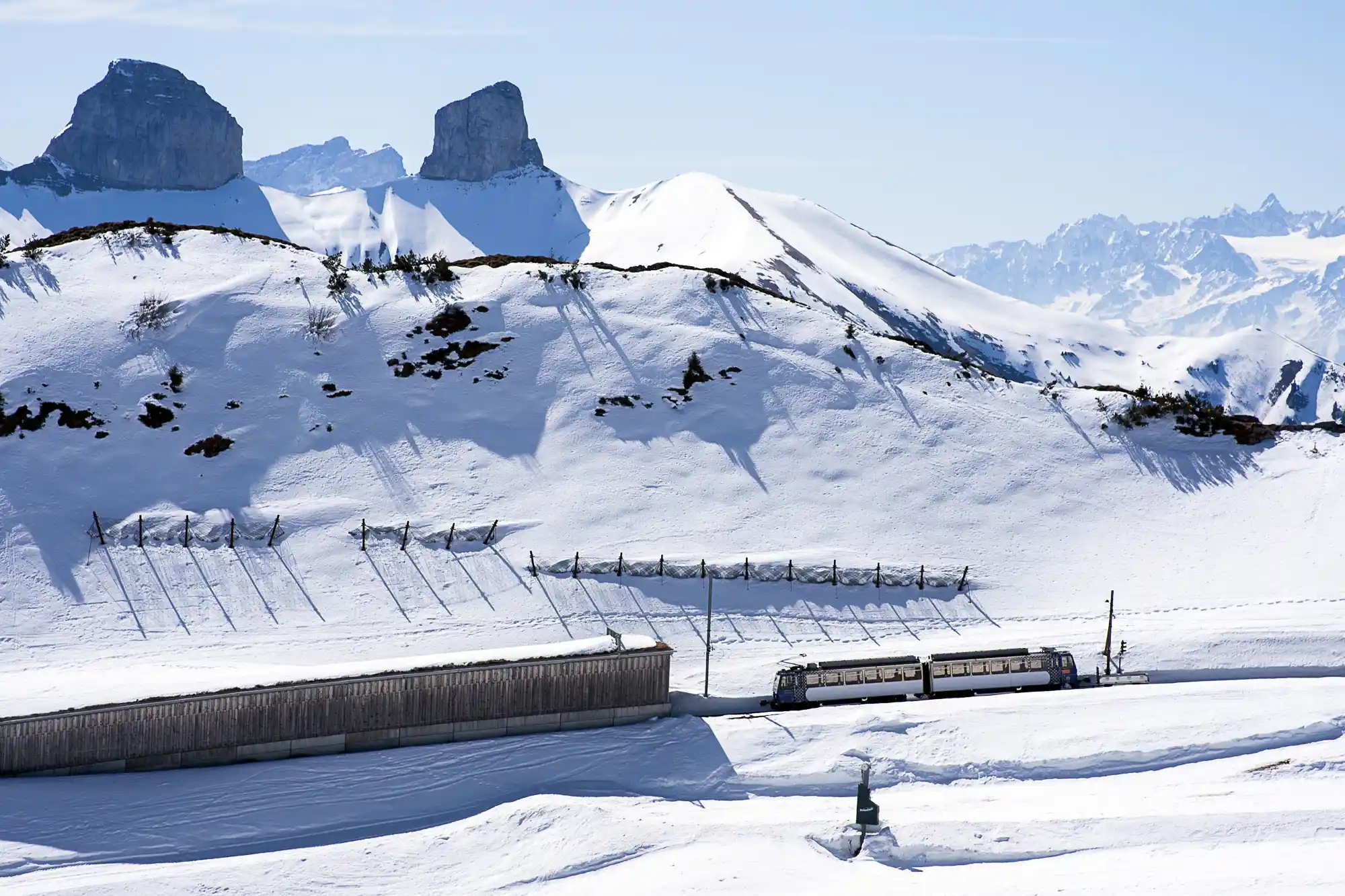 Rochers de Naye by Cogwheel Train – A Swiss Mountain Journey 2 01 cogwheel train Montreux Rochers DSC06763