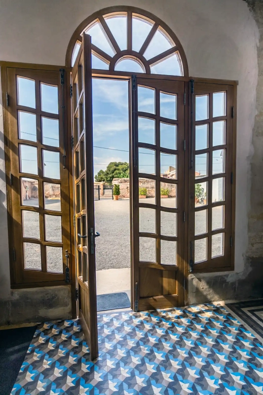 Nolla Palace Entrance