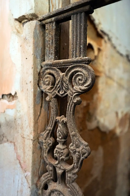 Palace iron works