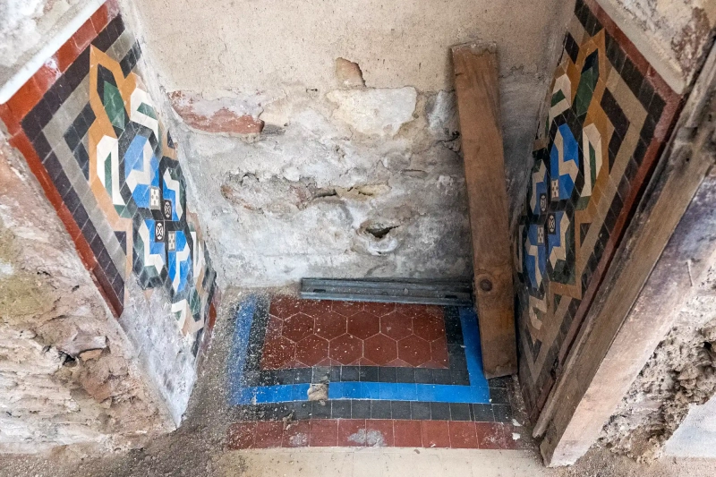 Tiles chamber