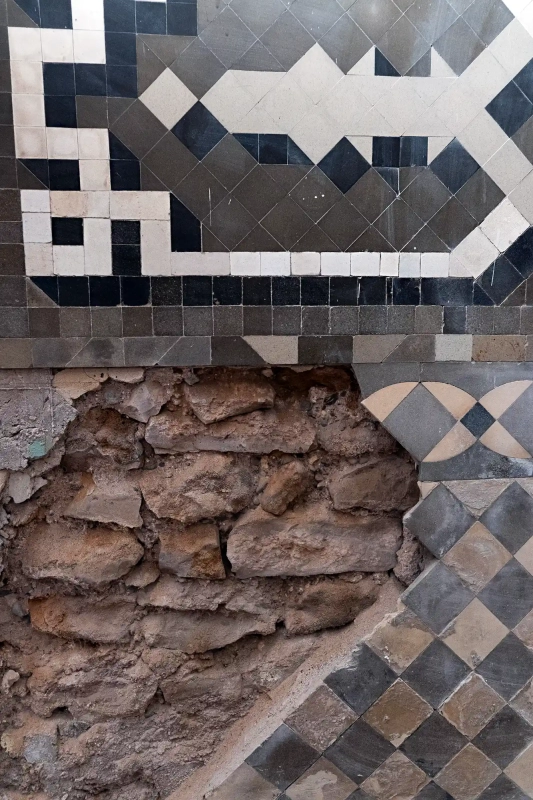 Tiles covering Brick