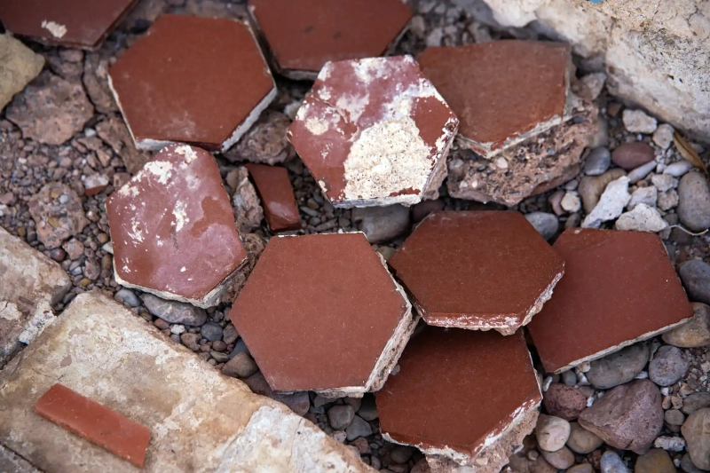 Five sided tiles